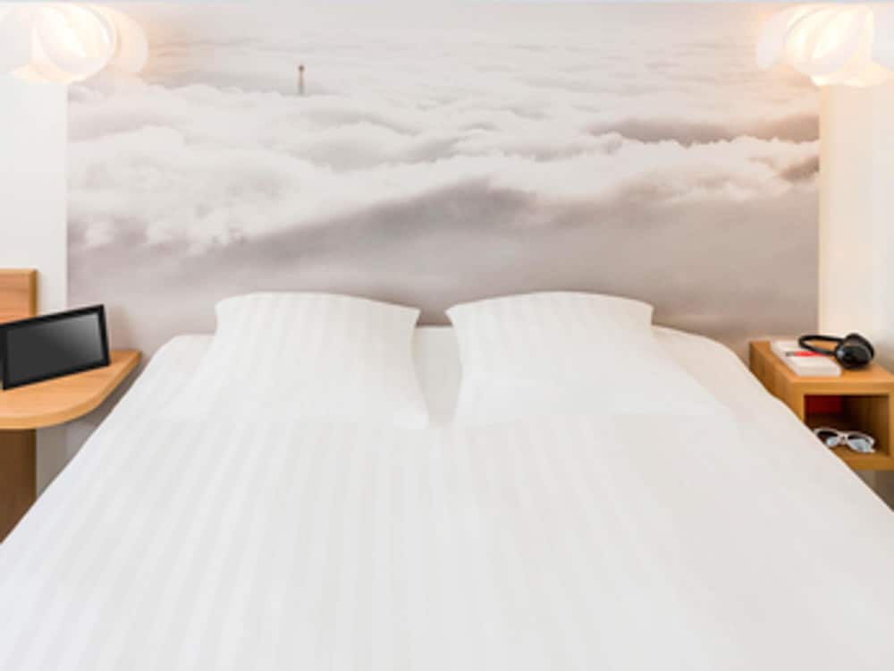 Habitación estándar, 1 cama doble, accesible para personas con discapacidad del hotel Ibis Styles Paris Velizy