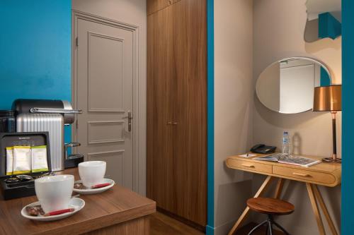 Suite Junior del hotel Le Robinet d'Or. Foto 6