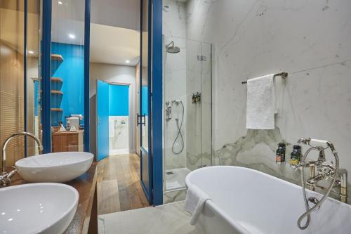 Suite Junior del hotel Le Robinet d'Or. Foto 9