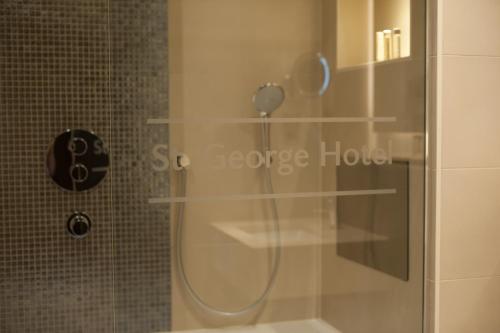 Habitación Doble Superior - 1 o 2 camas del hotel St George Wembley. Foto 1