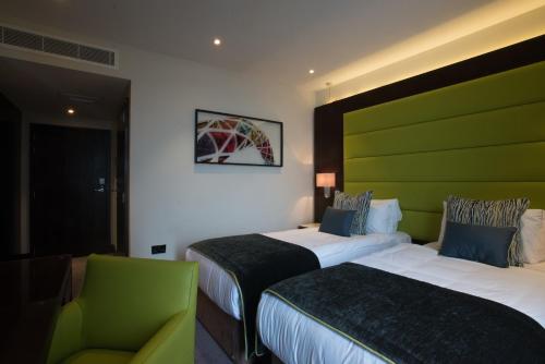 Habitación Doble Deluxe - 1 o 2 camas del hotel St George Wembley. Foto 6