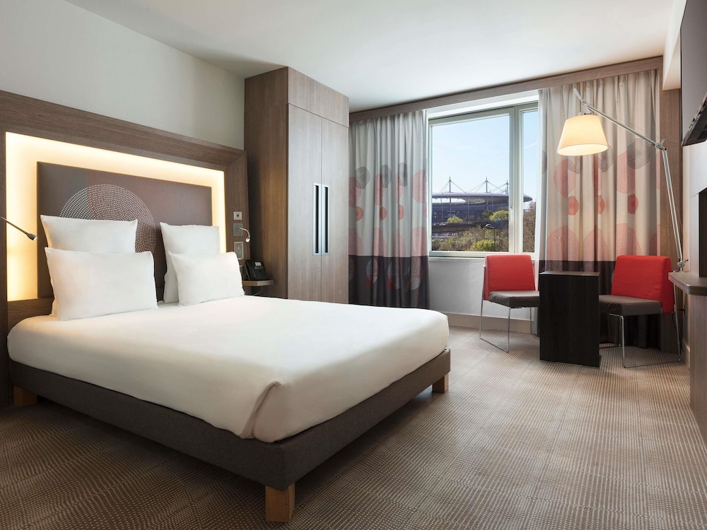 Habitacion Standard con 1 cama doble del hotel Novotel Paris Saint Denis Stade Basilique