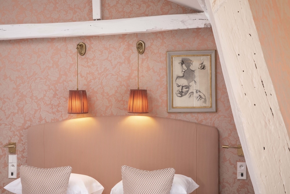 Suite junior (Eiffel Tower) del hotel Odéon By Malone. Foto 3