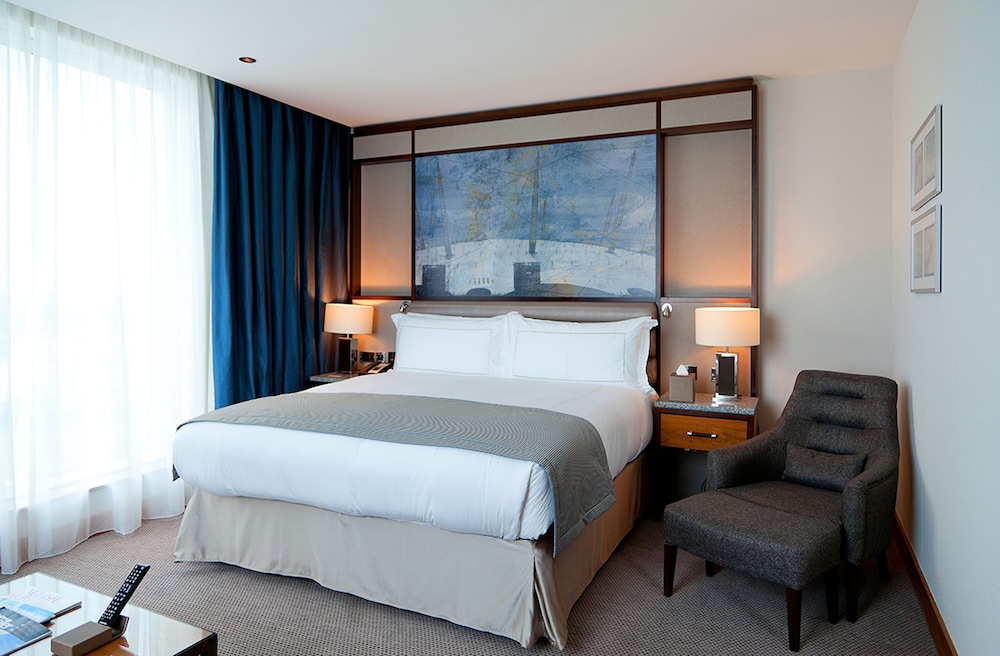 Habitación clásica, 1 cama de matrimonio grande, accesible para personas con discapacidad del hotel Intercontinental London - The O2, An Ihg. Foto 2