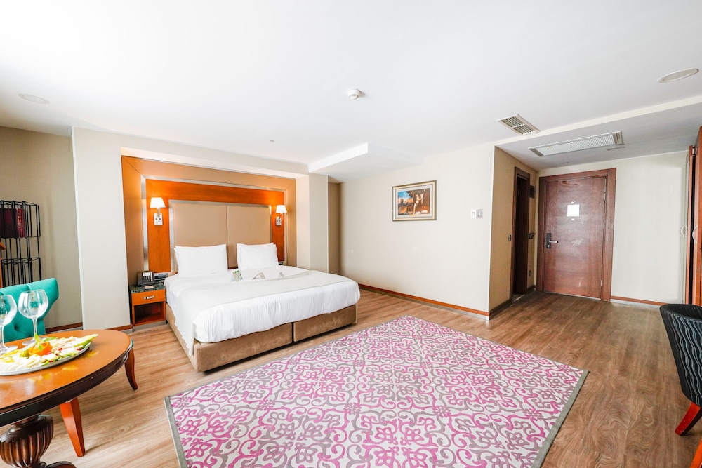 Habitación junior del hotel Dosso Dossi Hotels Old City. Foto 5