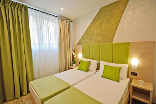Habitación Doble Clásica - 1 o 2 camas del hotel Luxor Florence. Foto 2