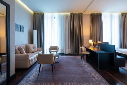 Habitación Doble de Lujo del hotel Berds Chisinau Mgallery Collection. Foto 3