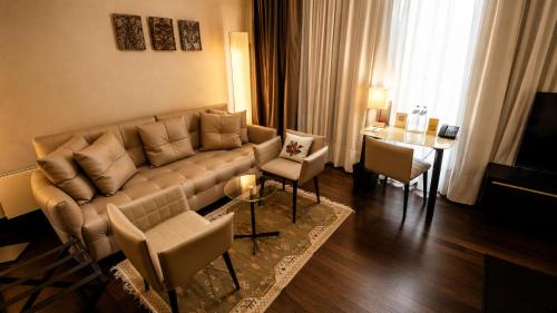 Habitación Doble de Lujo del hotel Berds Chisinau Mgallery Collection. Foto 5