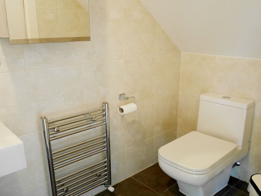 Estudio superior, accesible para personas con discapacidad, baño privado (1&4 Self - contained) del hotel Kew Studios and Rooms. Foto 3