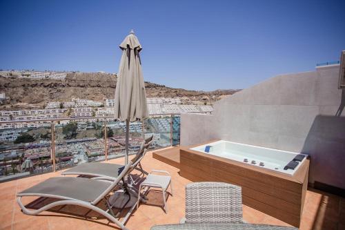 Suite with Balcony High Floor del hotel Servatur Casablanca Suites and Spa - Adults Only. Foto 7