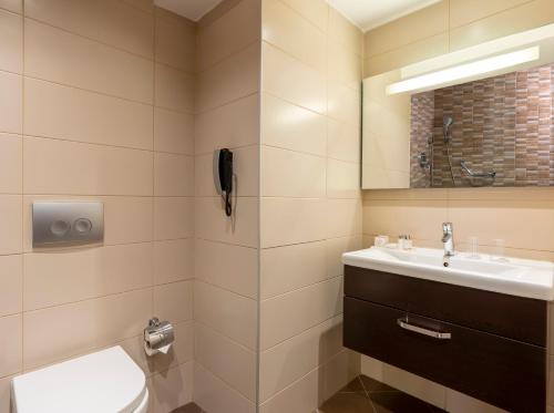 Habitación Triple del hotel Occidental Taksim. Foto 2