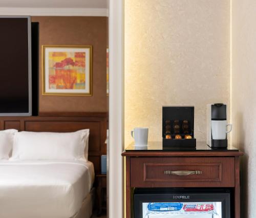 Suite con terraza del hotel Occidental Taksim. Foto 8