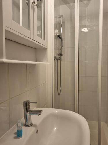 Habitación Individual con baño privado externo del hotel The Windmill. Foto 6