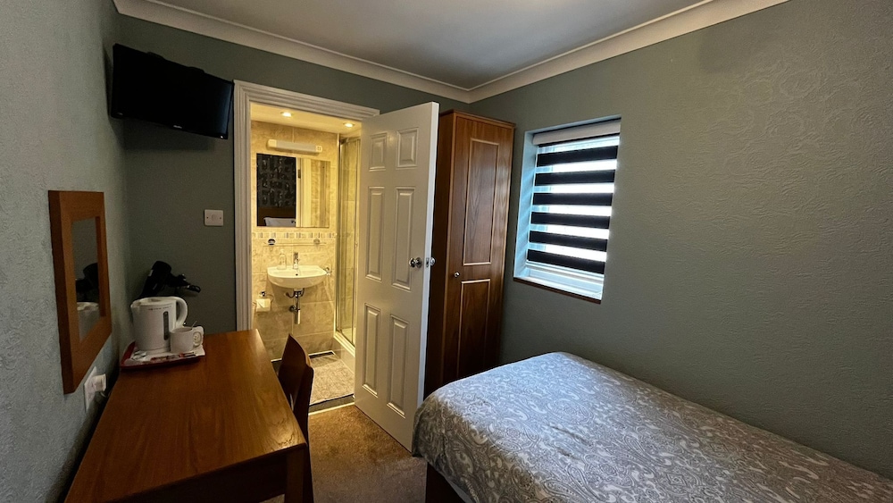 Habitación individual, baño privado (Mini) del hotel Charlotte Guest House. Foto 4