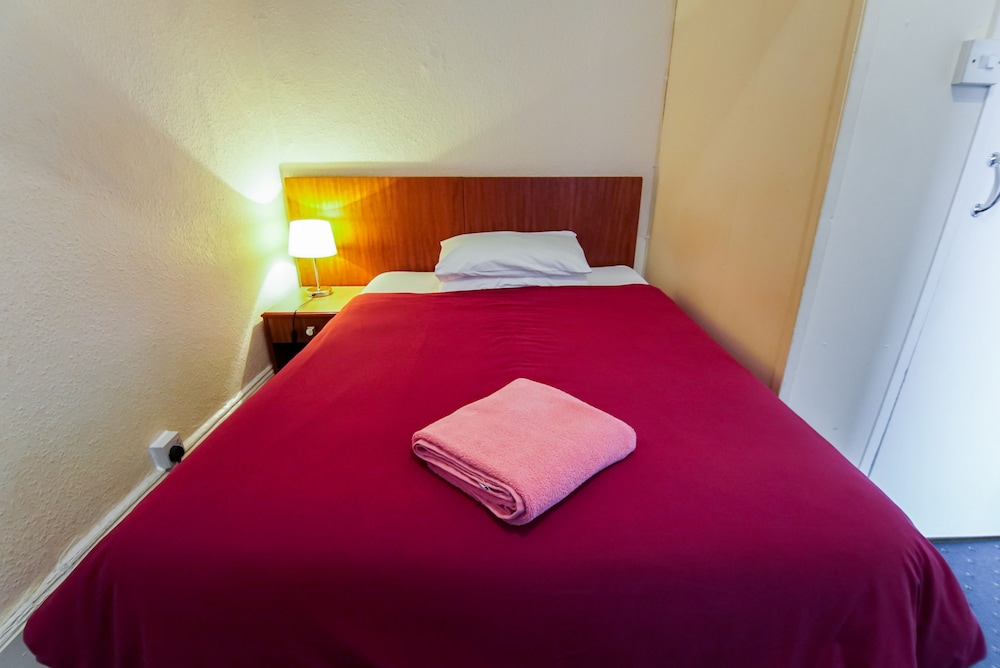 Habitación individual del hotel Avoca House. Foto 1