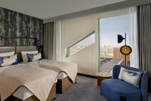 Habitación Doble Sky High con vistas al perfil urbano - 2 camas del hotel Montcalm East, Autograph Collection