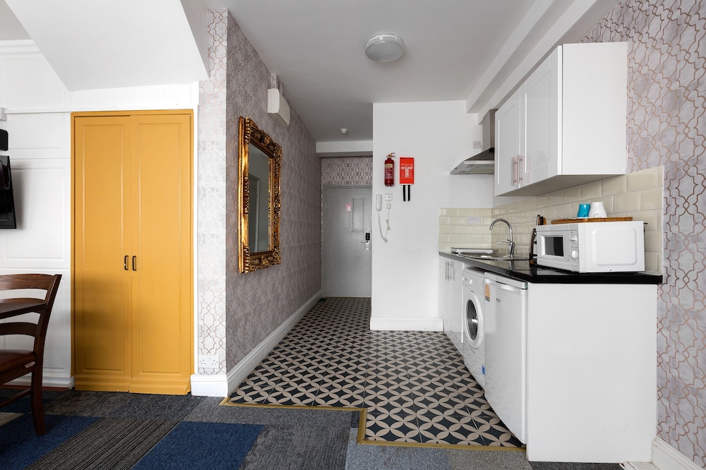 Habitación cuádruple, baño privado (Quatriple Studio) del hotel Central Hoxton Shoreditch. Foto 17