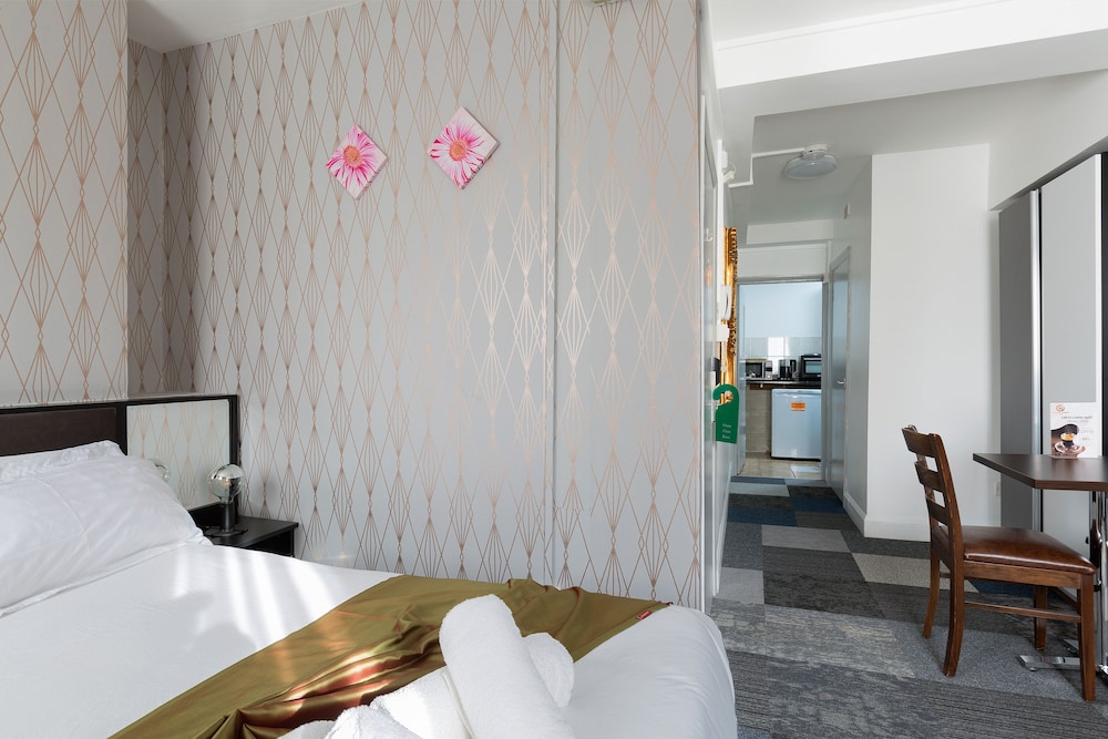 Estudio económico, baño privado del hotel Central Hoxton Shoreditch. Foto 3