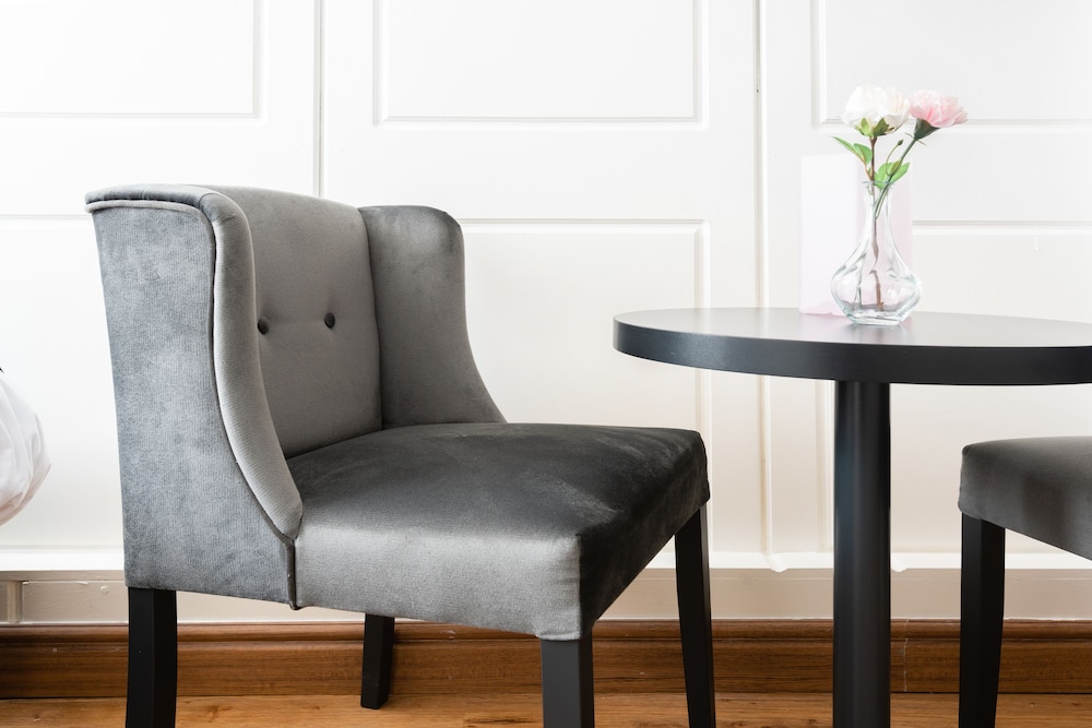 Habitación básica doble, baño privado del hotel Central Hoxton Shoreditch. Foto 8