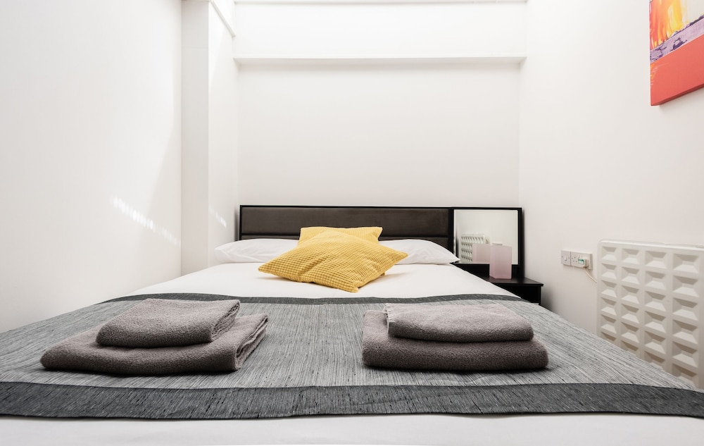 Habitación económica doble, baño privado del hotel Central Hoxton Shoreditch