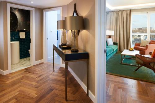 Apartamento de lujo con 1 dormitorio del hotel Cheval Gloucester Park. Foto 5