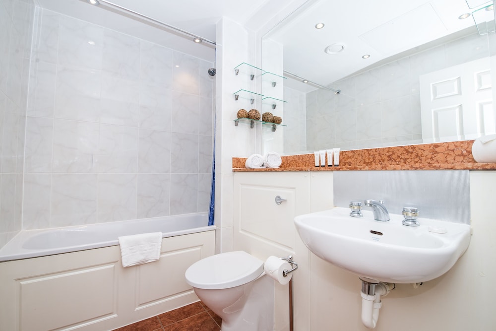 Estudio del hotel Point West. Foto 5