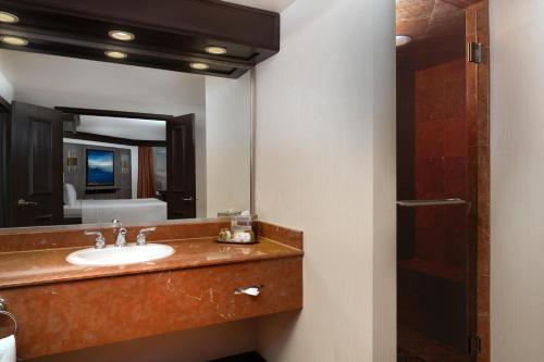 Suite Torre del hotel Treasure Island - TI Las Vegas Hotel & Casino. Foto 2