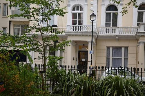 Estudio Doble Deluxe del hotel Hyde Park Talbot Square Apartments. Foto 2