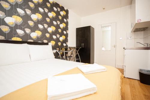 Estudio Doble Deluxe del hotel Hyde Park Talbot Square Apartments. Foto 8