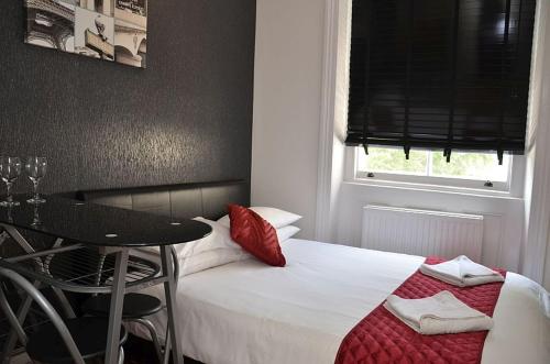 Estudio Doble Deluxe del hotel Hyde Park Talbot Square Apartments. Foto 29