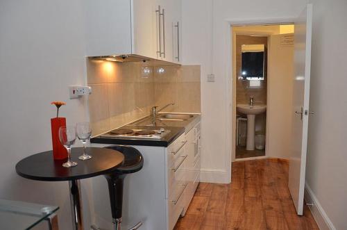 Estudio Doble Deluxe del hotel Hyde Park Talbot Square Apartments. Foto 54