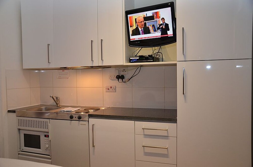 Estudio Deluxe, 1 cama doble del hotel Hyde Park Talbot Square Apartments. Foto 2