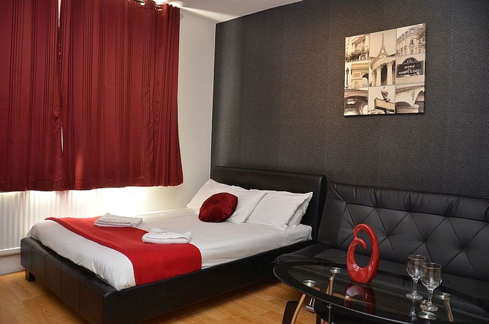 Estudio familiar, 1 cama doble con sofá cama del hotel Hyde Park Talbot Square Apartments. Foto 10