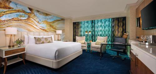Habitación Doble Resort con cama grande del hotel Mandalay Bay Resort and Casino. Foto 2