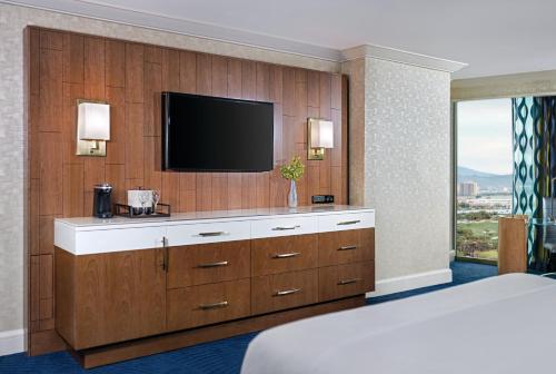 Executive con cama extragrande del hotel Mandalay Bay Resort and Casino. Foto 2