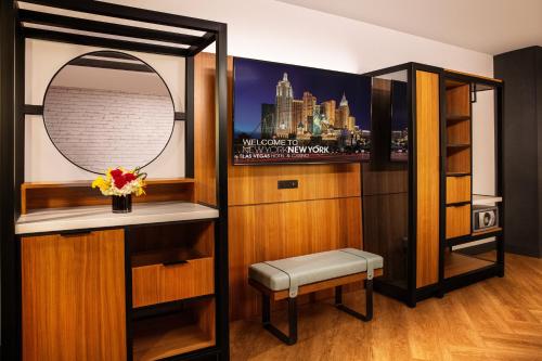 Alojamiento Soho Premier - 1 cama extragrande del hotel New York New York and Casino. Foto 2