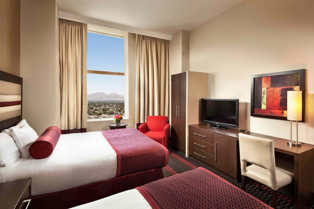 Select 2 Camas Queen del hotel The STRAT Hotel, Casino & Tower. Foto 2