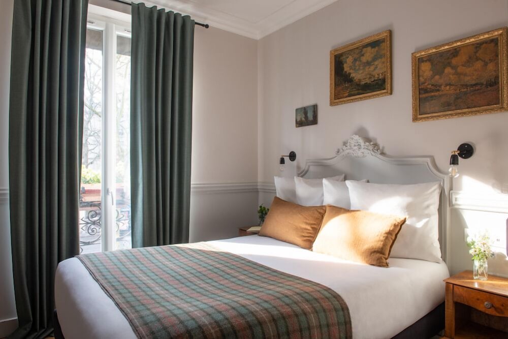 Habitación doble superior del hotel De La Porte Dorée