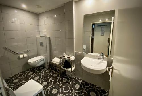 Habitación Doble adaptada para personas con movilidad reducida - Planta baja del hotel Basile. Foto 1