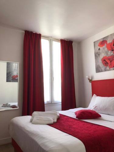 Habitación Doble Superior con bañera del hotel De Bordeaux. Foto 10