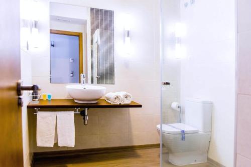 Estudio con terraza del hotel BLUESEA Dimona Suites. Foto 1