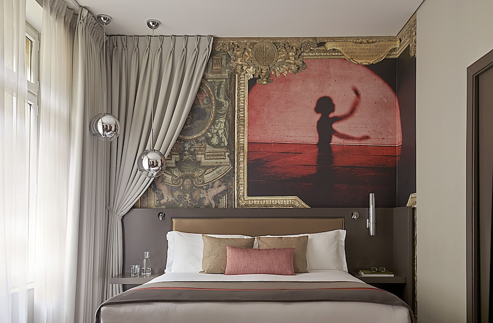 Habitación estándar, 1 cama de matrimonio del hotel Indigo Paris Opera. Foto 4