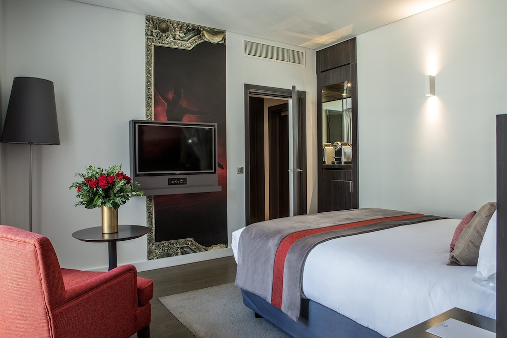 Habitación Premium, 1 cama de matrimonio del hotel Indigo Paris Opera. Foto 3