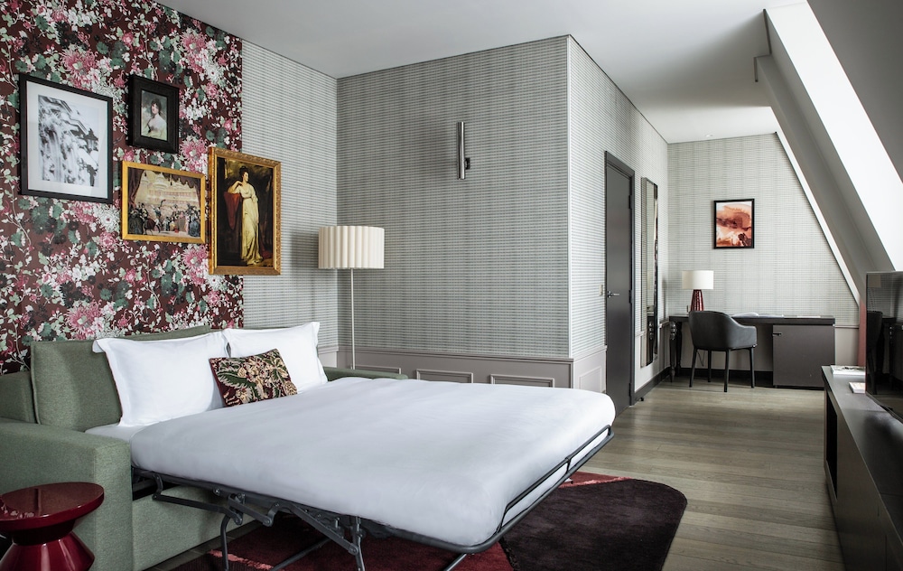 Suite, 1 habitación del hotel Indigo Paris Opera. Foto 2