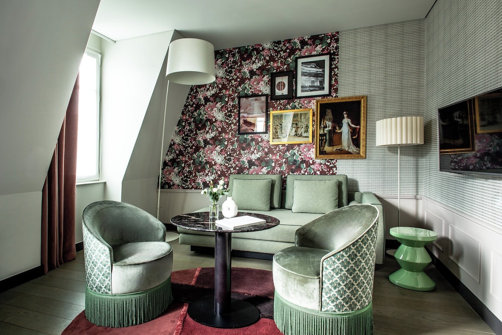 Habitación, 2 habitaciones del hotel Indigo Paris Opera. Foto 1
