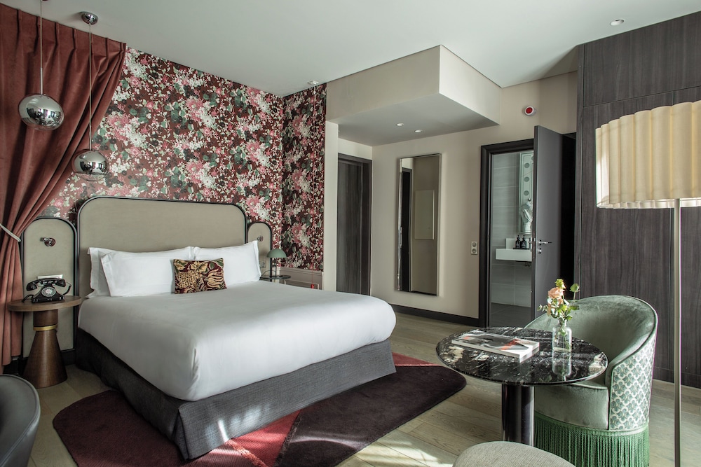 Habitación estándar, 1 cama de matrimonio, accesible para personas con discapacidad del hotel Indigo Paris Opera. Foto 4