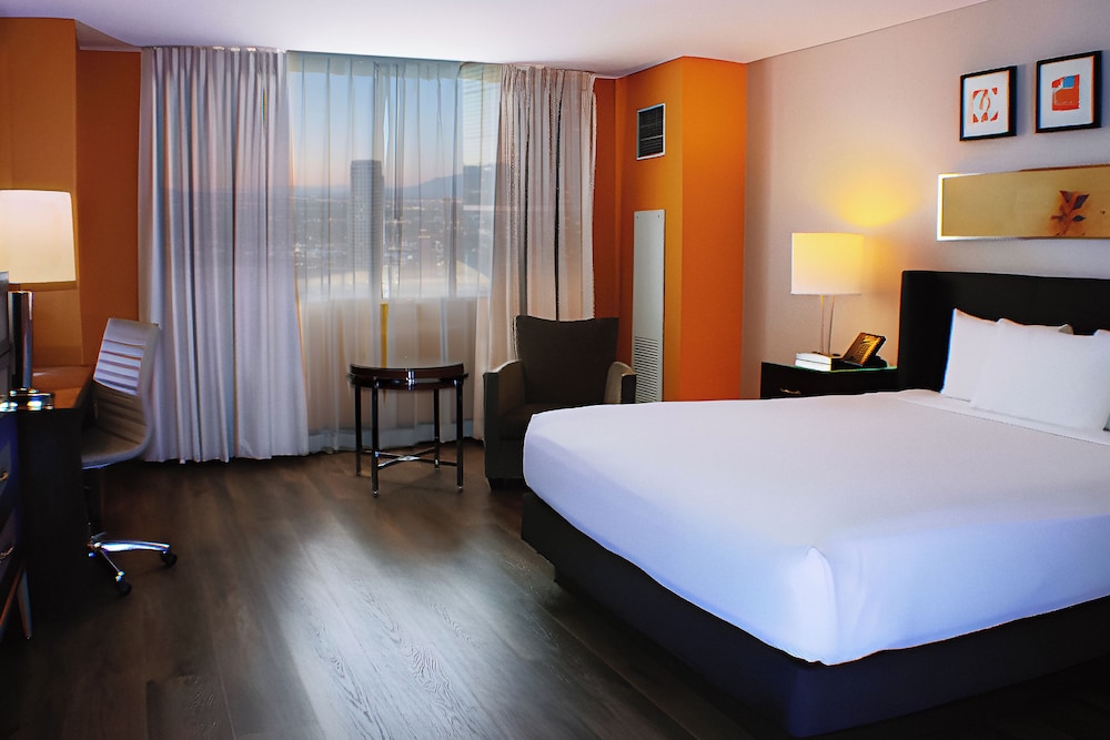 West Tower Newly Refreshed King del hotel Circus Circus , Casino and Theme Park. Foto 1