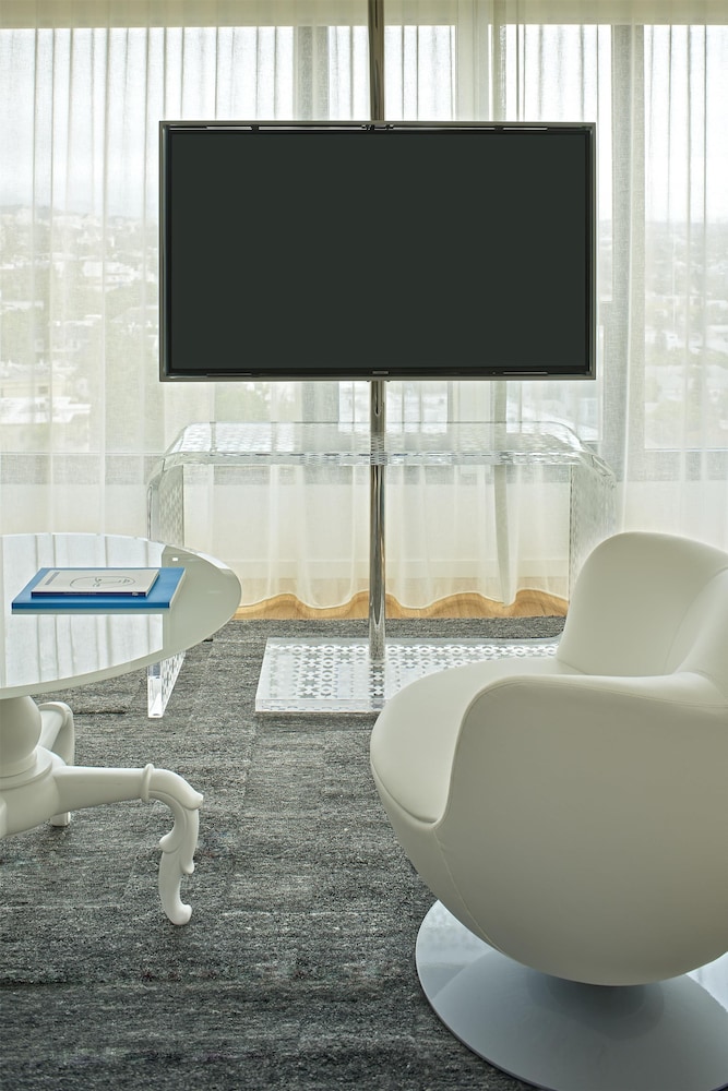 Doble Doble del hotel The Valorian Los Angeles, Curio Collection by Hilton