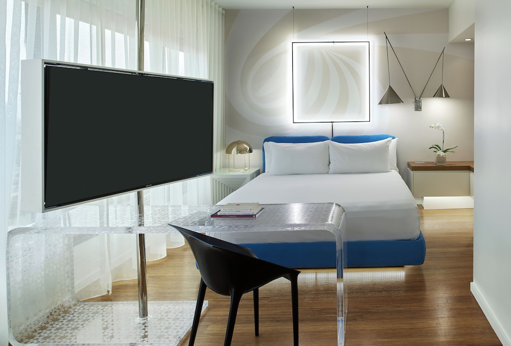 Suite King de 1 dormitorio del hotel The Valorian Los Angeles, Curio Collection by Hilton. Foto 2