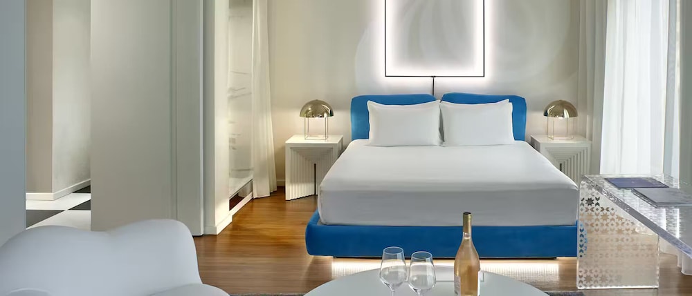 Suite Estudio King del hotel The Valorian Los Angeles, Curio Collection by Hilton